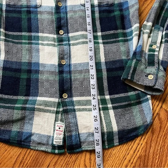 Lucky Brand Button Up Flannel Shirt Mens Size Medium Green Blue Plaid Slim Fit - Picture 4 of 5